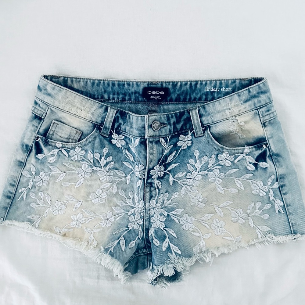 Bebe Lindsey Embroidered Denim Jean Shorts